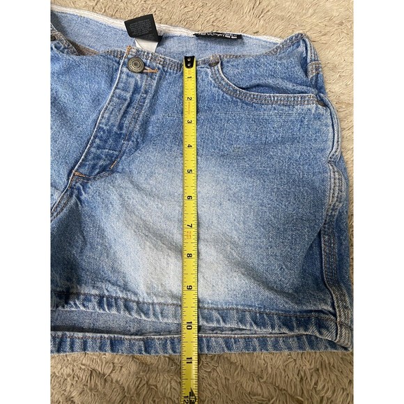 Vintage No Boundaries low rise Jean Shorts Size 7 From 90’s/00’s - Picture 3 of 8